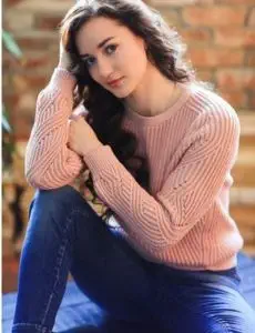 Elite escort service in Somvarpet for home and hotel visits